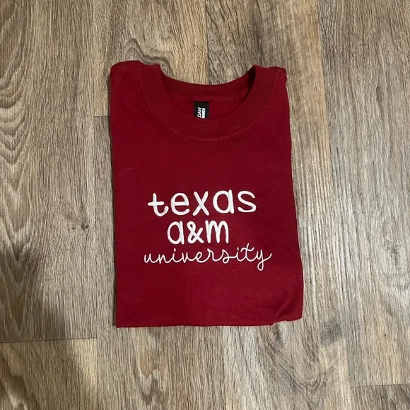 Custom Texas A&M University Maroon Shirt - Picture 2 of 5